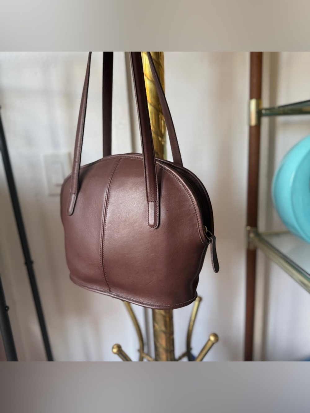 VTG Coach Asheville Zip | No. 9089 | Mahogany | Beautifully Aged - Picture 3 of 15